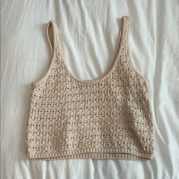 Billabong Tops - Billabong Cream Crochet Crop Top